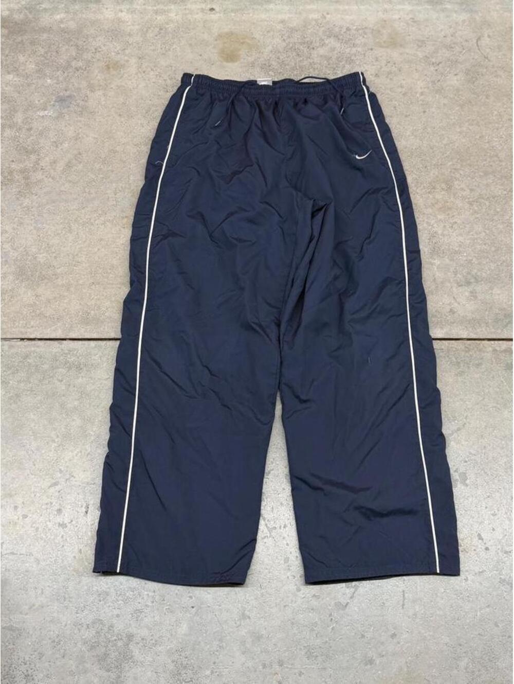 vintage nike navy blue and white small swoosh relaxed baggy fit track pants xl